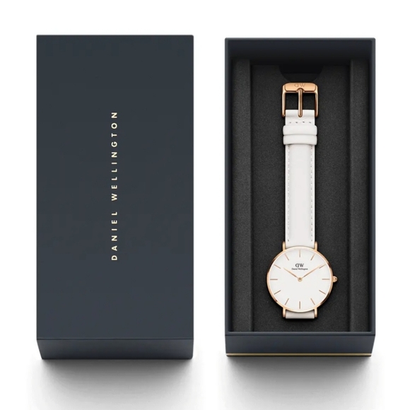 Daniel Wellington Petite Bondi Watch - White Leather Strap,  Rose Gold NWT - Picture 5 of 9